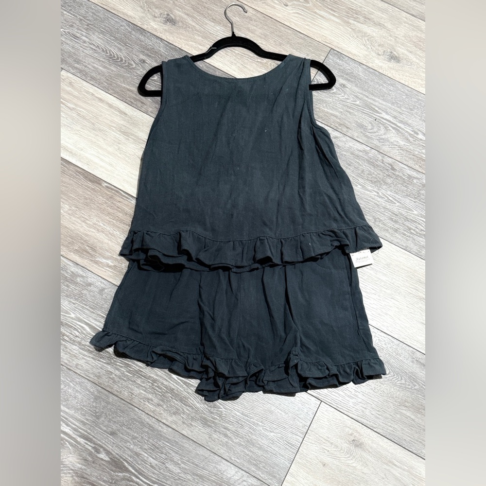 Dark Gray Ruffle Hem Sleeveless Top and Shorts Set